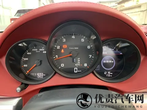 哈弗H6L上市：1039万起，家用车里多了个“大五座”-1