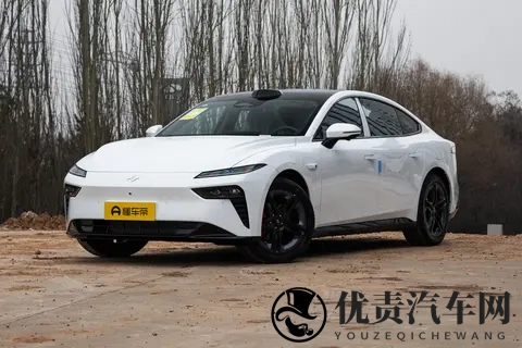 15万级新能源轿车东风奕派 eπ007 +-2