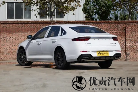 吉利星瑞再升级，20T+8AT，油耗低至715L，家用真香-1