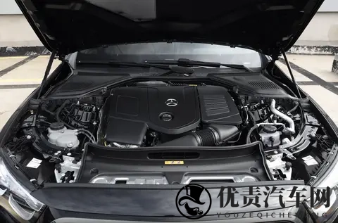 奔驰E级上新款，终端优惠10万元，能否满足你的用车需求？-3