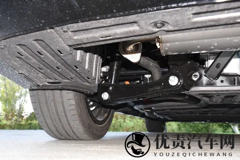 新势力加持燃油车？东风日产天籁·鸿蒙座舱1299万起-1