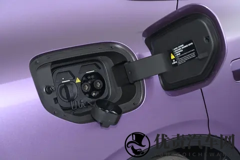 才13万多！560公里续航，激光雷达+磁悬全都有，深蓝L06香吗-1