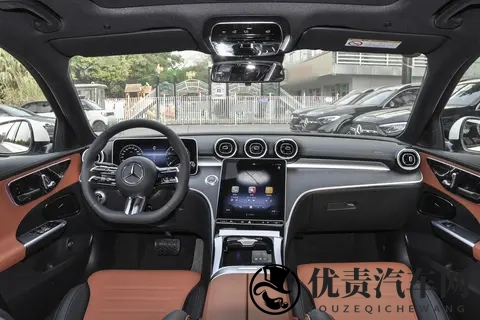 从选装配置看 2025 款奔驰 C 级 各版本选购思路-1