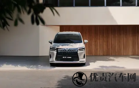 星光730补贴后71万起,插混版纯电续航125公里,比燃油版有优势-1