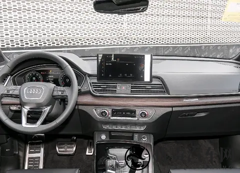 皆碑：降价12万的奥迪Q5L，是真香还是老古董？-1