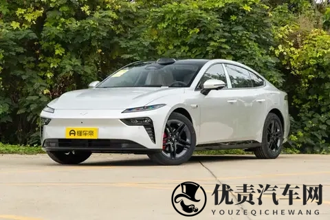 激光雷达、8295P 芯片全系标配！这款中大型轿跑值得等等-1