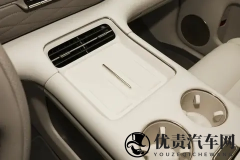 降14万元!智己LS9售价公布-3