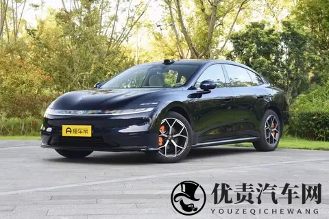 C级旗舰！风云A9L光辉四驱全球上市，售1719万元起-1