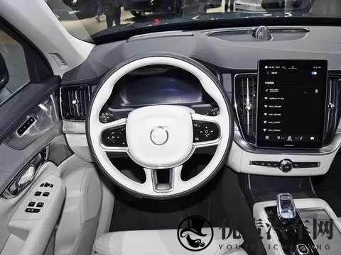 6389万起售,2026款沃尔沃XC90上市,降价后值得入手吗?-1