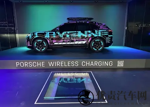 保时捷全新纯电动Cayenne本月19日正式发布 全新座舱是亮点-2