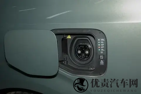 11月买极氪009，能省15万元购置税，还有更多福利-1