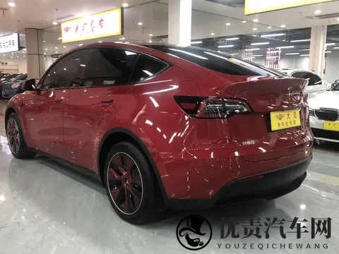 16万多拿下21年红色Model Y,告别里程焦虑,这不比燃油车香?-1