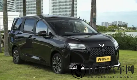 到店试驾星光730,真7座不将就,家用MPV就该这样选-1