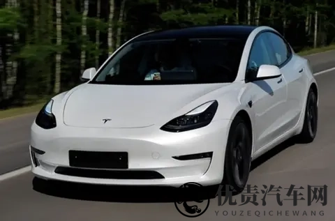 特斯拉正在测试苹果 CarPlay,未来数月可能上线-1