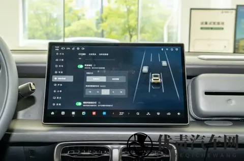 预售价格偏高，准备卖给谁？1058万元起的零跑Lafa5值得买吗？-3