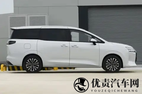 实测1100公里续航，星光730 PHEV三天深度体验报告-1