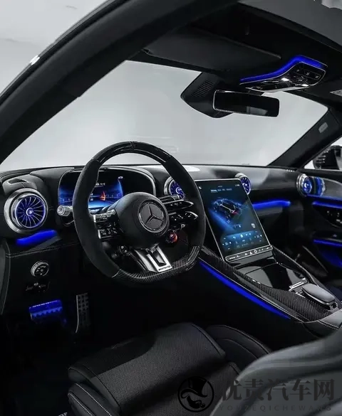 AMG GT 63涨价了，配置却砍了手势控制，这车到底值不值？-2