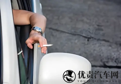 司机开车时嘴里叼牙线棒被处罚,宜兴交警认定处罚不当予以撤销-2