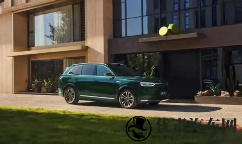 家用新能源SUV推荐？3款大五座黑马，红旗HS6续航封神！-2