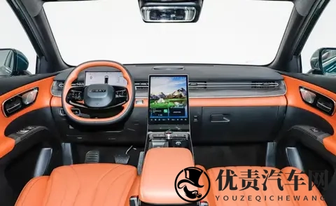 10万买30万享受？第五代瑞虎8上市，副驾带按摩+小桌板-2