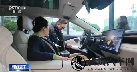 新能源车购置税变卦了，4S店挤爆了，车企慌什么？-1