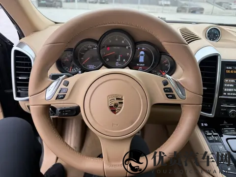 15万拿下保时捷卡宴,圆你豪车梦?14年30T,速度与豪华兼得-2