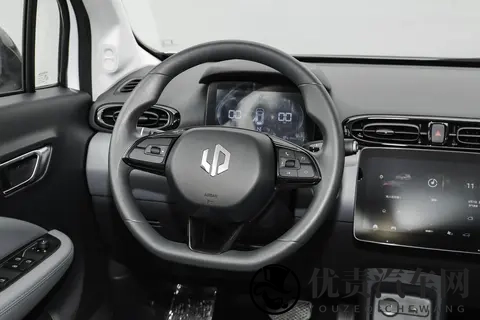 预算4万左右，想买代步车，这款微型电动车值得一看！-2