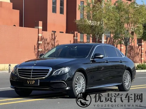 17万多拿下行政级座驾？二手奔驰E300L香不香？-2
