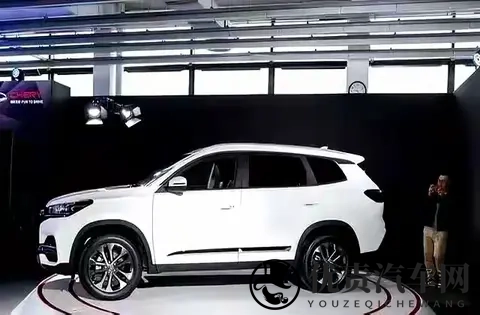 吉利销量碾压，奇瑞技术封神！国产车老大之争，你站谁？-3