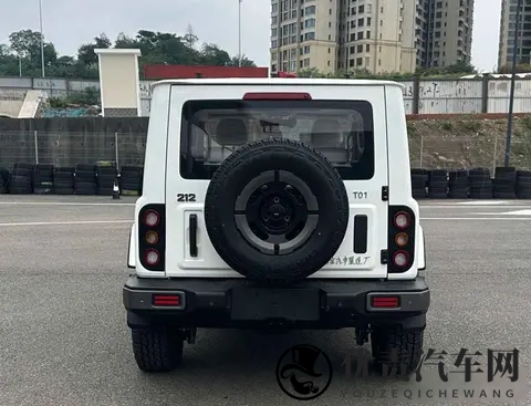 北京212新版本，越野圈炸锅了，这车真要玩真的？-3