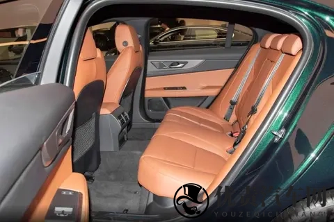 优惠后1598万起售,入门就是大马力后驱,捷豹XEL怎么选才划算-1