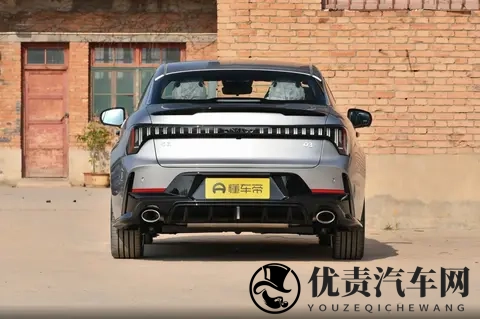 试驾领克03 2026款03+ 20TD性能进阶版：这车让我懂得了啥叫真香！-3