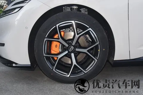 星愿的对手来了，零跑A10官图发布-1