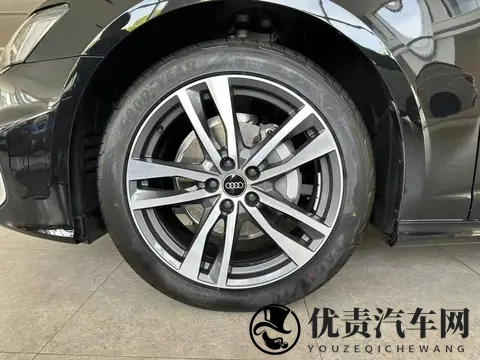 车长超5米，标配20T动力，优惠1399万，30天卖12277台-3