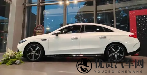 800V高压快充、续航866km，奔驰纯电CLA你需要重新认识下-1