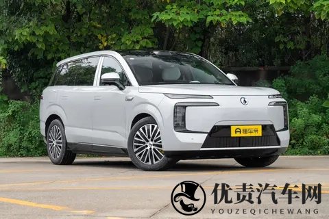 腾势N8L DM 深度体验：大六座 SUV 里的家庭全能王-2