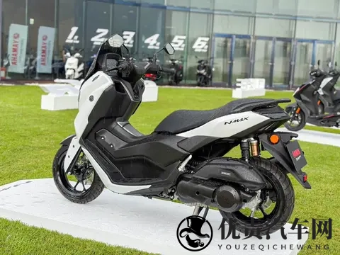 雅马哈NMAX155国内申报，YECVT黑科技原封引进，踏板也能换挡了？-2