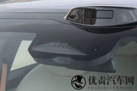 15万级无对手？东风奕派eπ007+试驾，智美超能轿跑竟能这么卷​-2