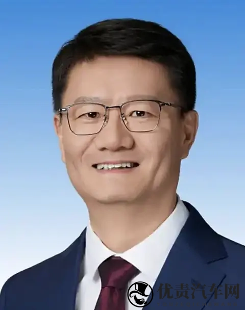 朱华荣卸任长安福特董事长 赵非接任-2