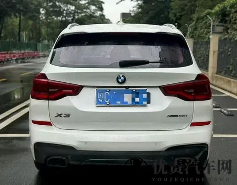 12万多拿下宝马X3，圆你蓝天白云梦，家用代步好选择-3