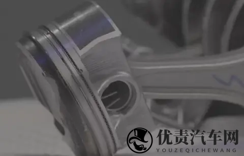 仰望U7水平对置发动机技术解析，优缺点鲜明，活塞就像拳击手-3