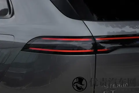 20万左右买C级SUV，空气悬架+电磁减震，带劲不？-2