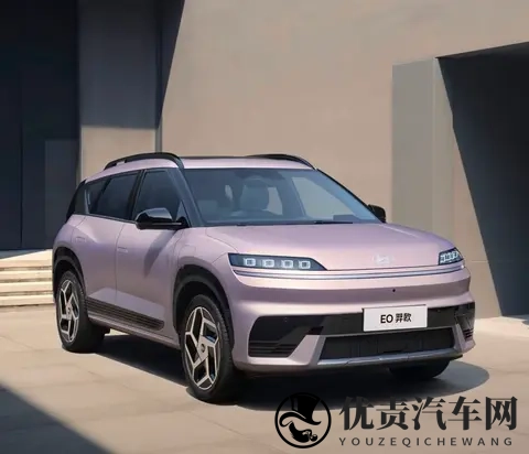 合资老炮掀桌子！1198万电车让某车主破防：坐后排终于不吐了！-1