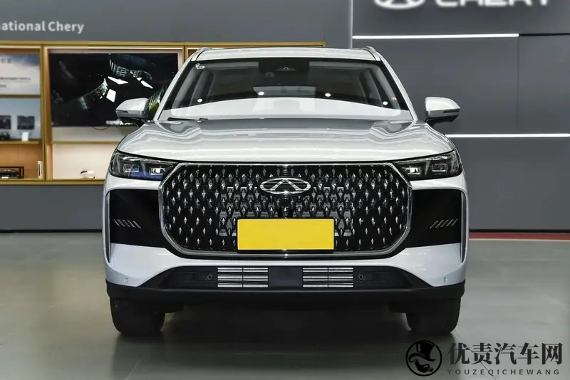 中型SUV间的较量，奇瑞瑞虎8和吉利博越L，到底该选谁？-1