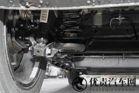 4万开走零跑T03？操控活，续航长，空间大，智能优，闭眼冲！-3