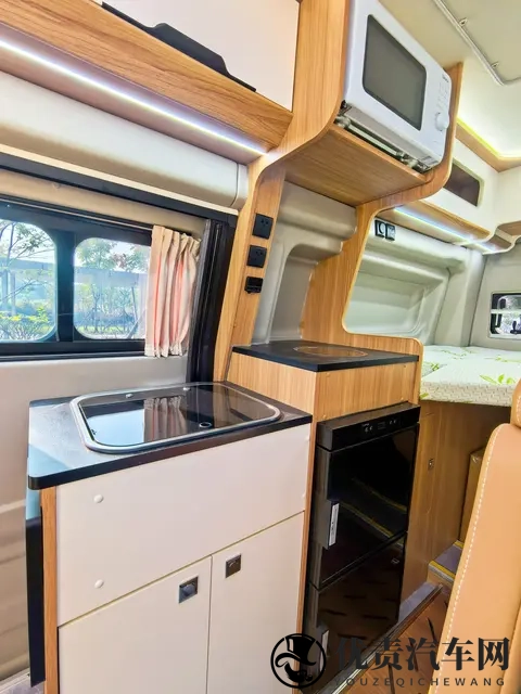 这款房车可以闭眼入，超实用肯定不会闲置！-2