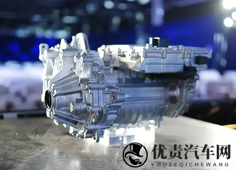 下雨天能不能开新能源汽车，车辆是否会漏电？-1