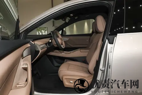 预售权益再加码 欧拉5亮相广州车展-1