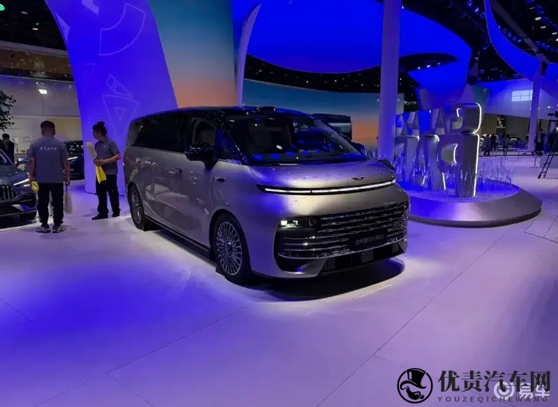 2025广州车展 银河V900首发 搭载15T增程系统-1