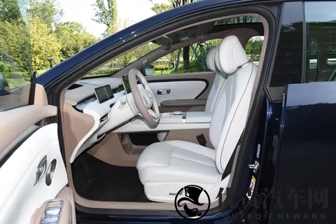 大美舒享新家轿！轴距2922mm，800V+全铝悬架，1199万起-2